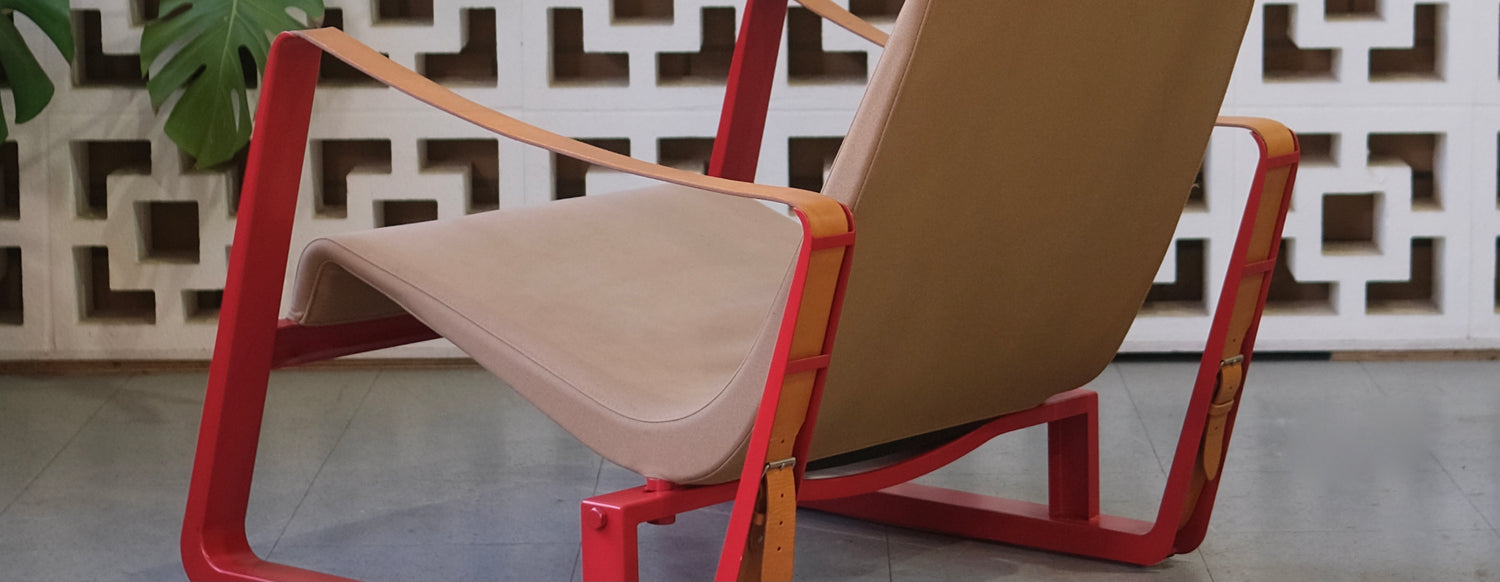 Lounge chairs & armchairs