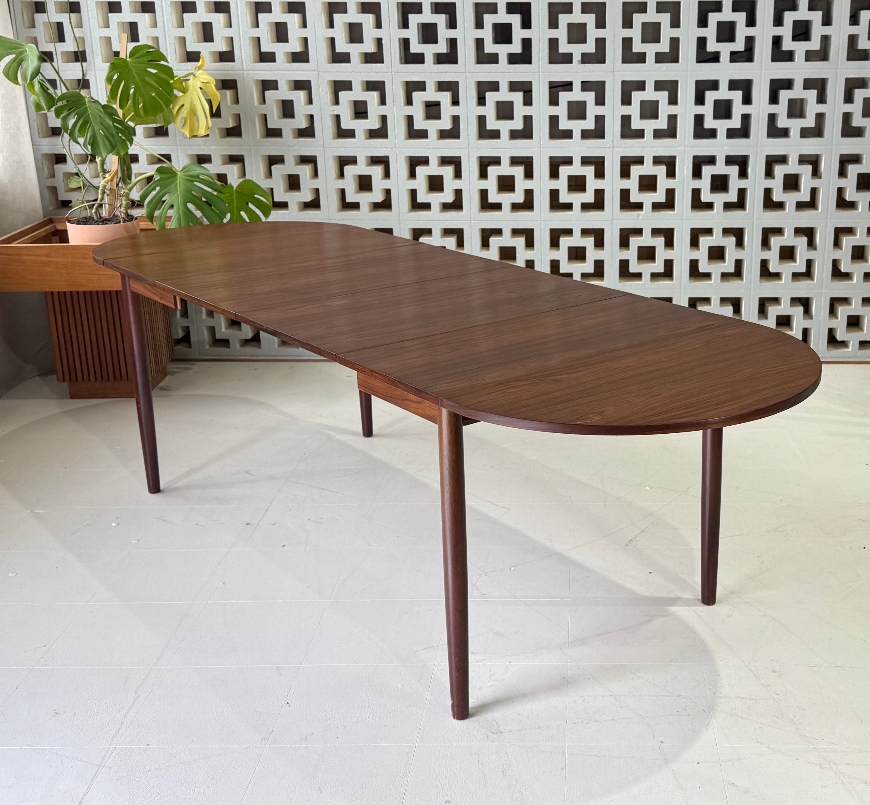 Danish Extension Dining Table in Rosewood