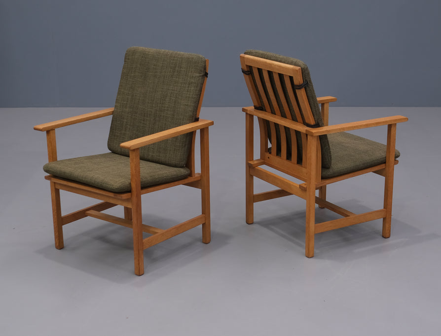 Pair of 2257 Armchairs by Børge Mogensen