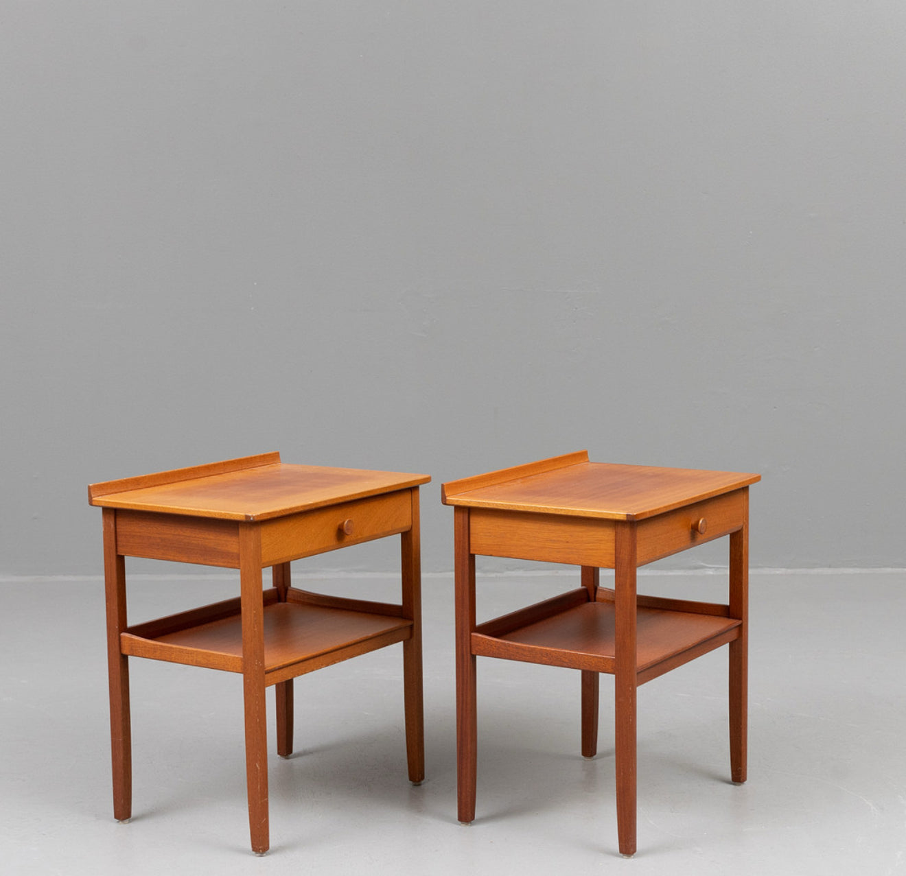 Pair of Danish Bedside Tables in Teak