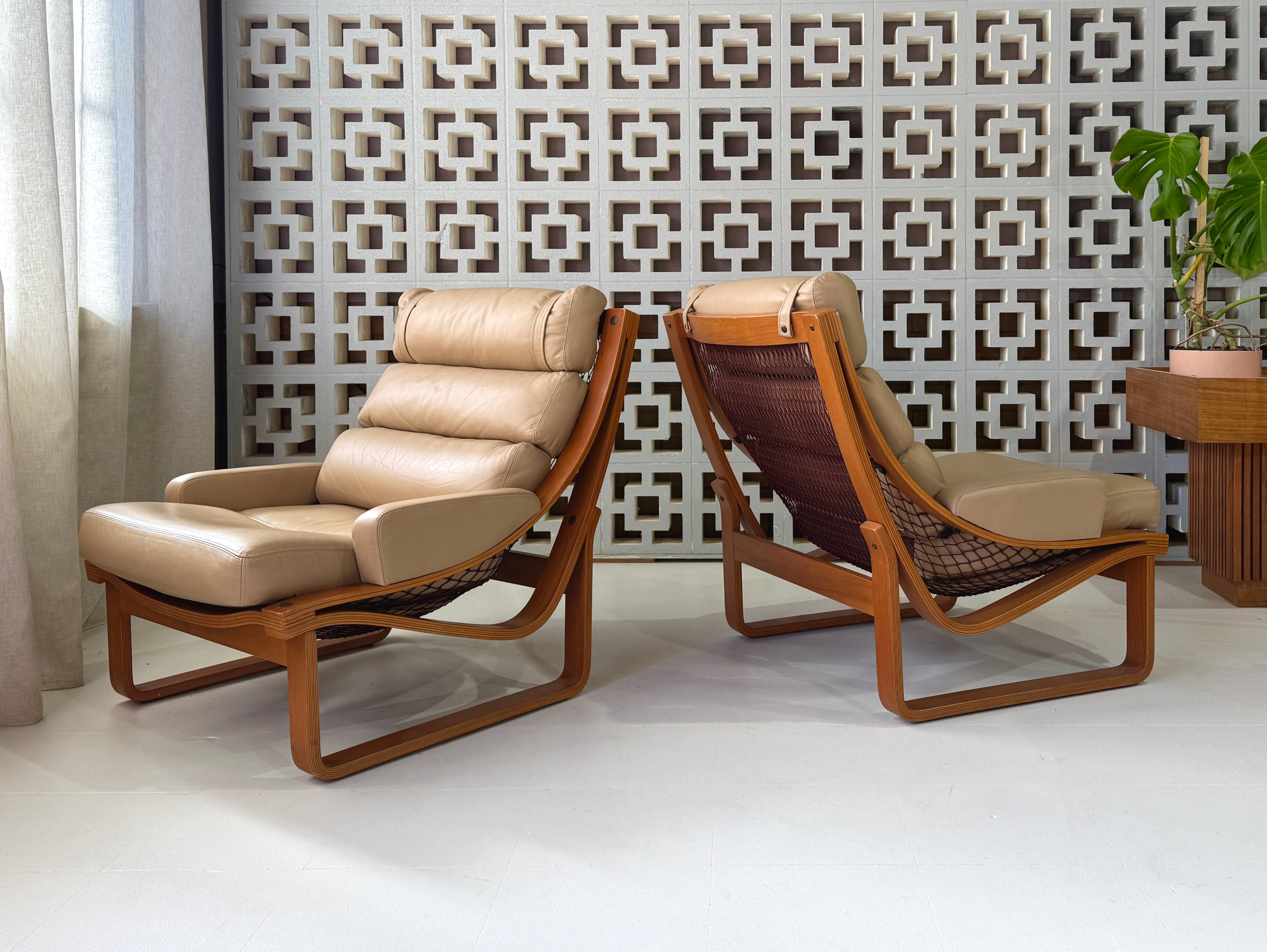Tessa T4 Lounge Chair in a Light Tan Leather