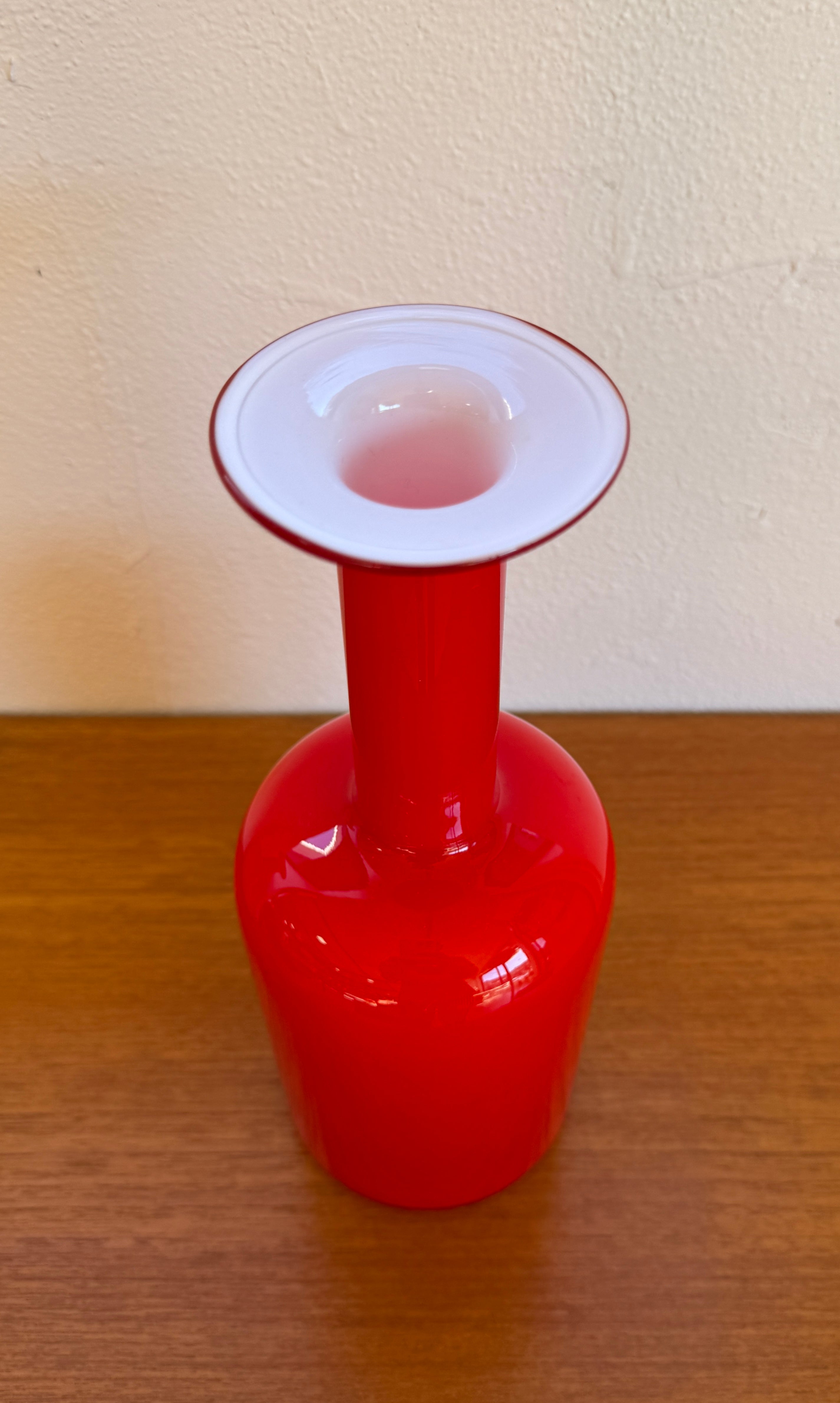 Otto Brauer & Per Lutkin Gulvvase in Red