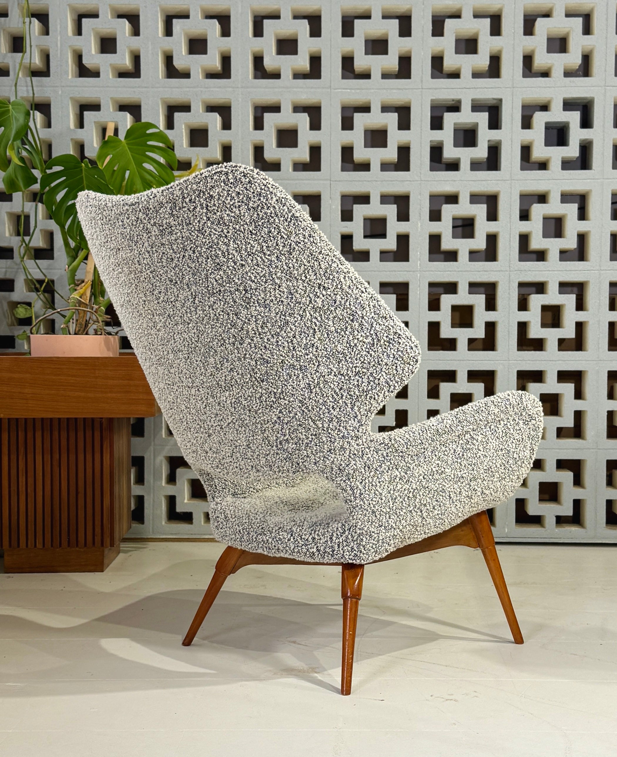Grant Featherston B230H Contour Chair