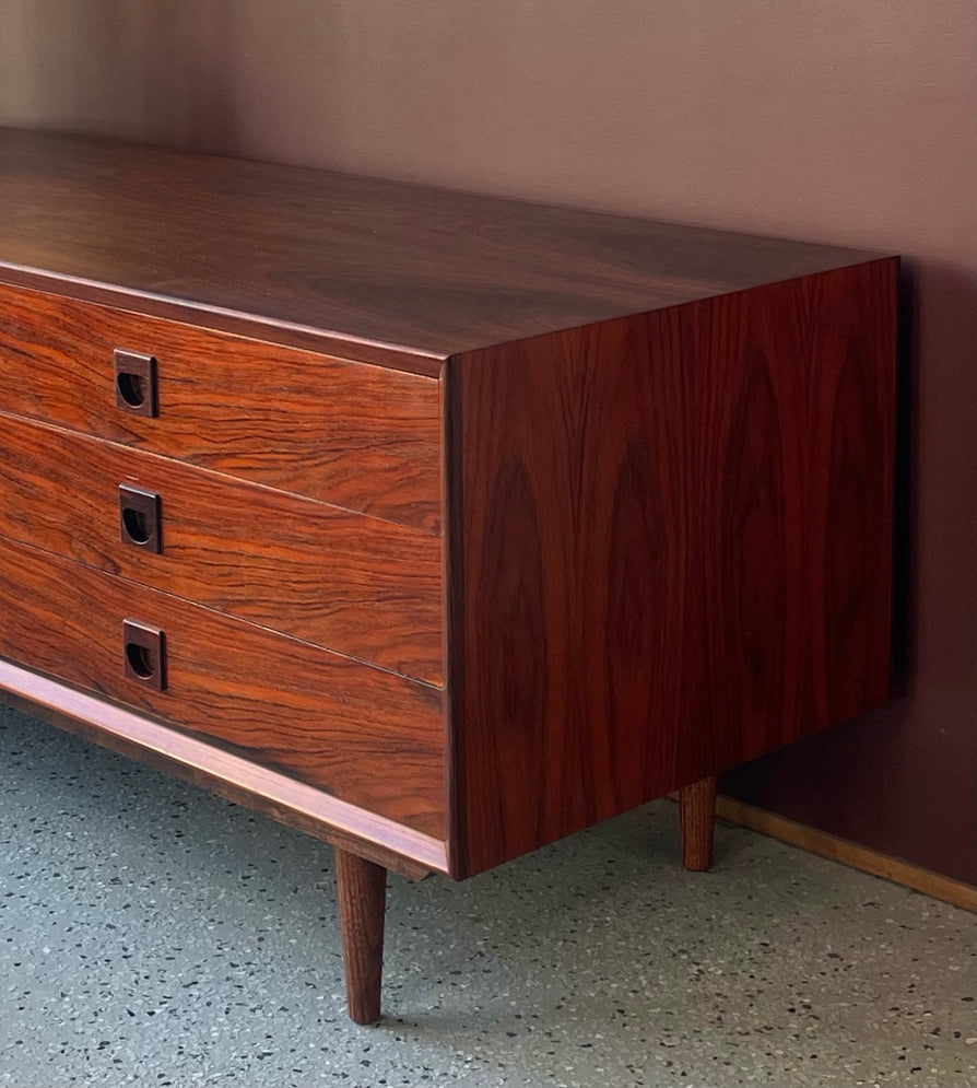 Danish Sideboard / Chest of Drawers in Rosewood