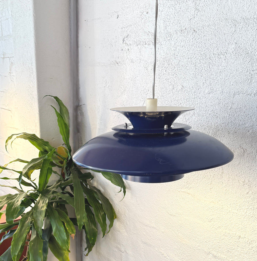 Danish Pendant in Blue