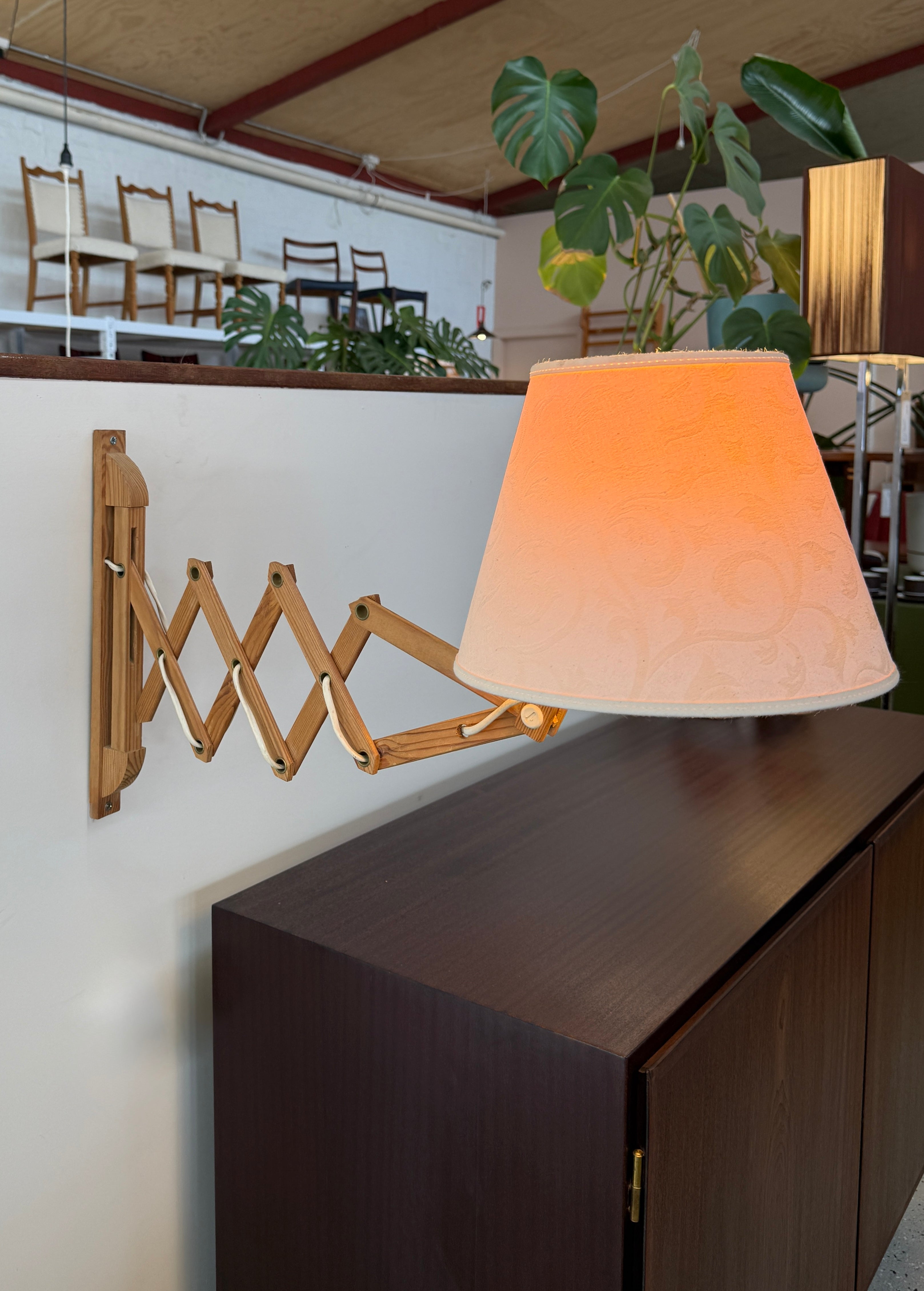 Danish Scissor Lamp in Nordic Pine