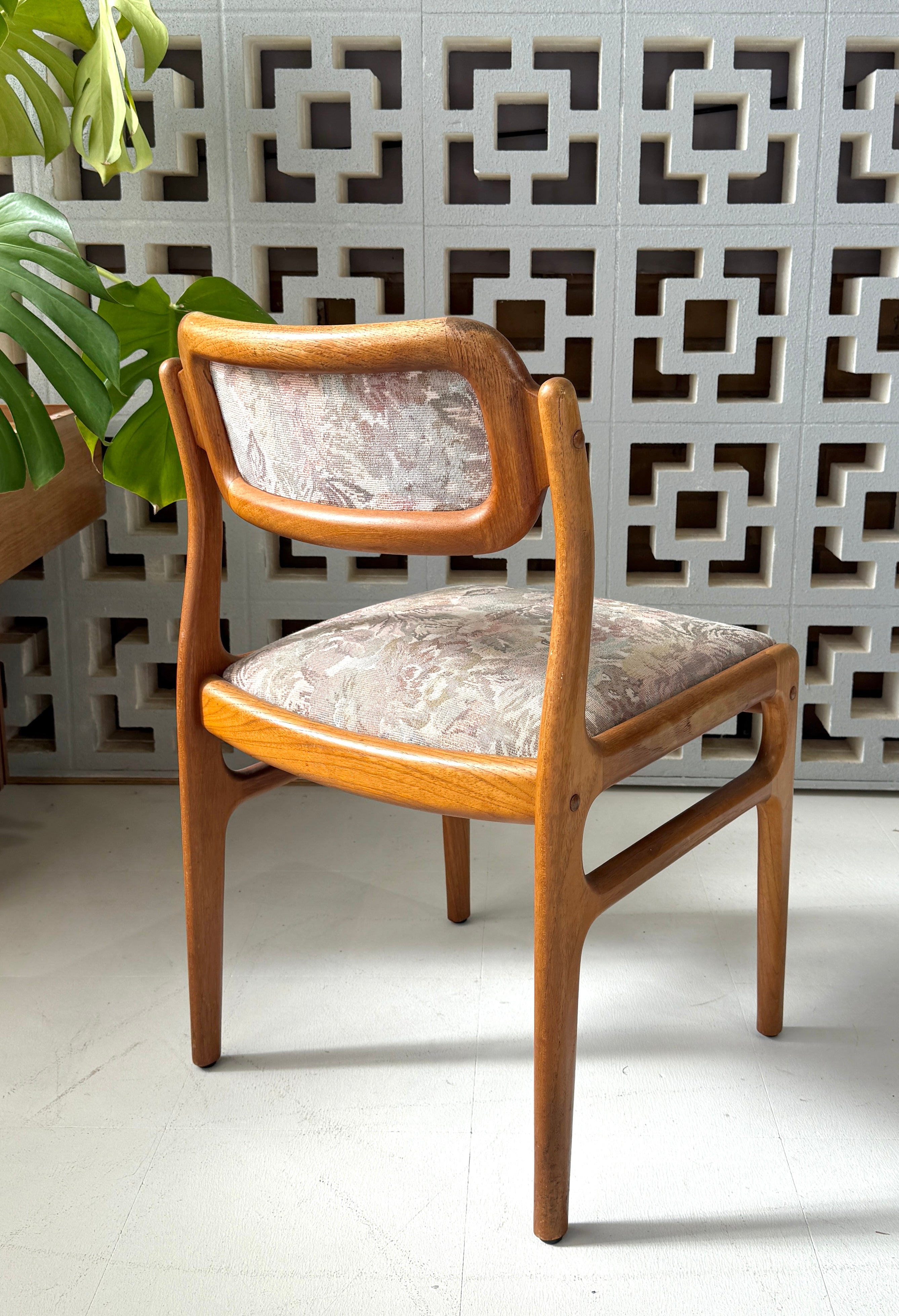 Six Original Johannes Andersen Dining Chairs (to be upholstered)