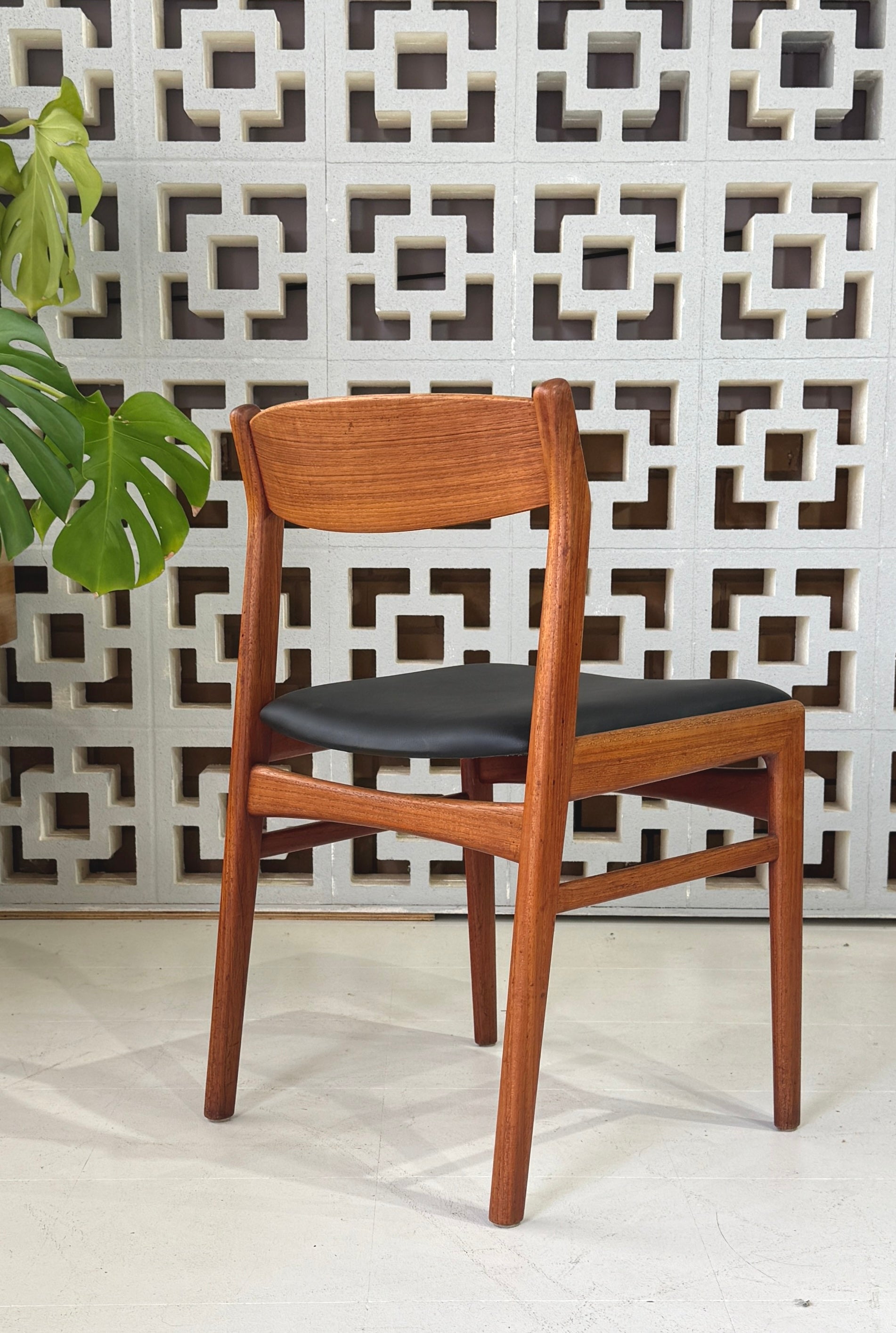 Danish Side Chair / Dining Chair