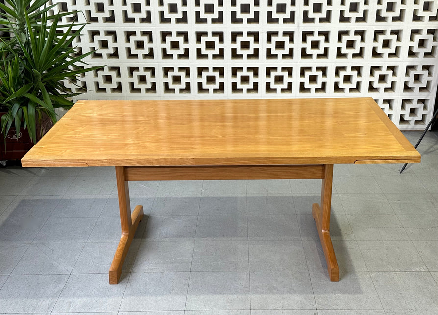 Ditte & Adrian Heath M594 Extension Shaker Table