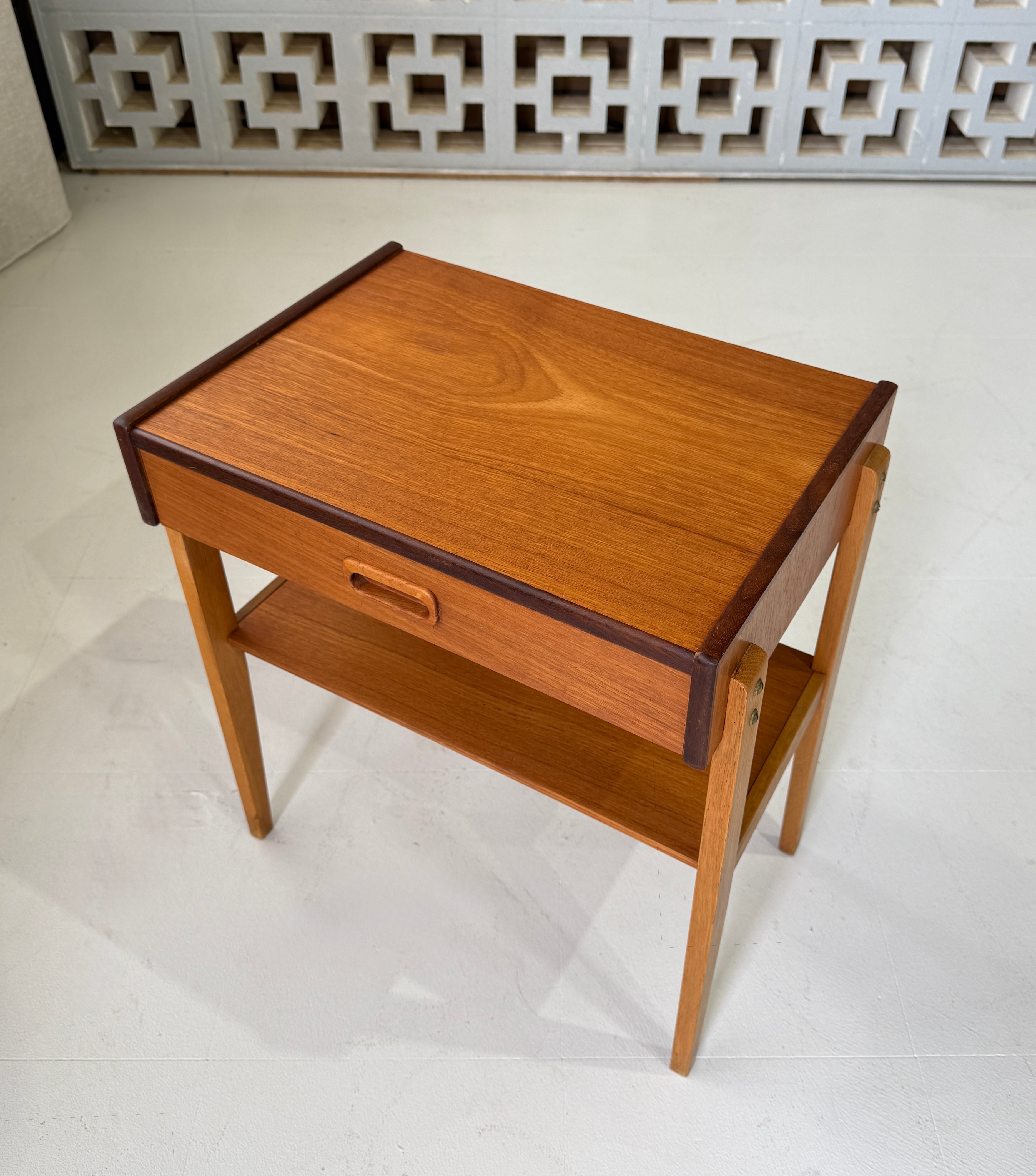 Single Bedside Table in Teak