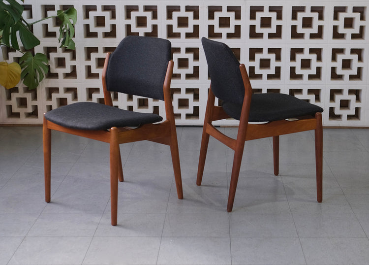Six Arne Vodder Model 62 Dining Chairs