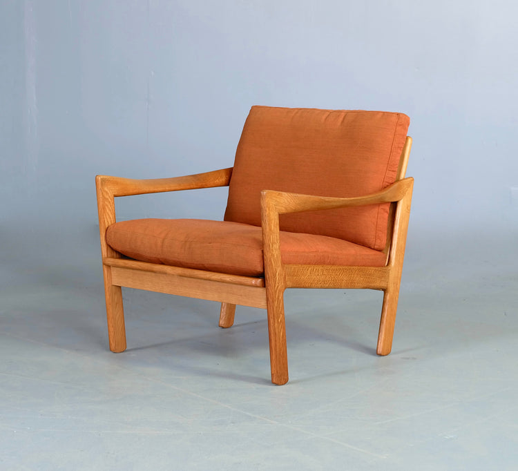 Illum Wikkelsø Model #20 Easy Chair