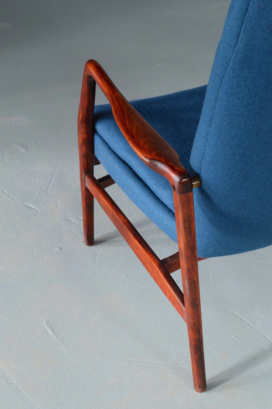 Kurt Olsen Model 215B Easy Chair