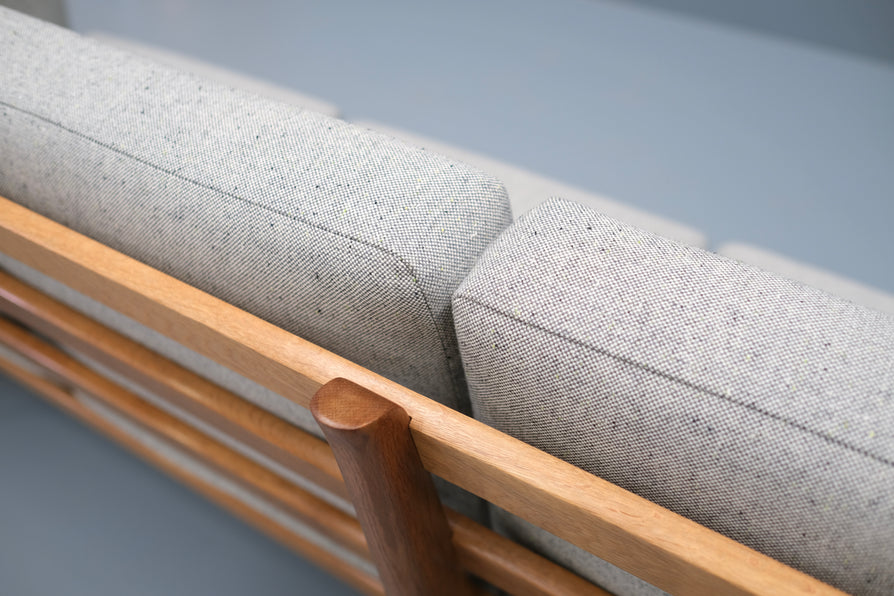 Hans J Wegner GE236/4 Sofa in New Wool