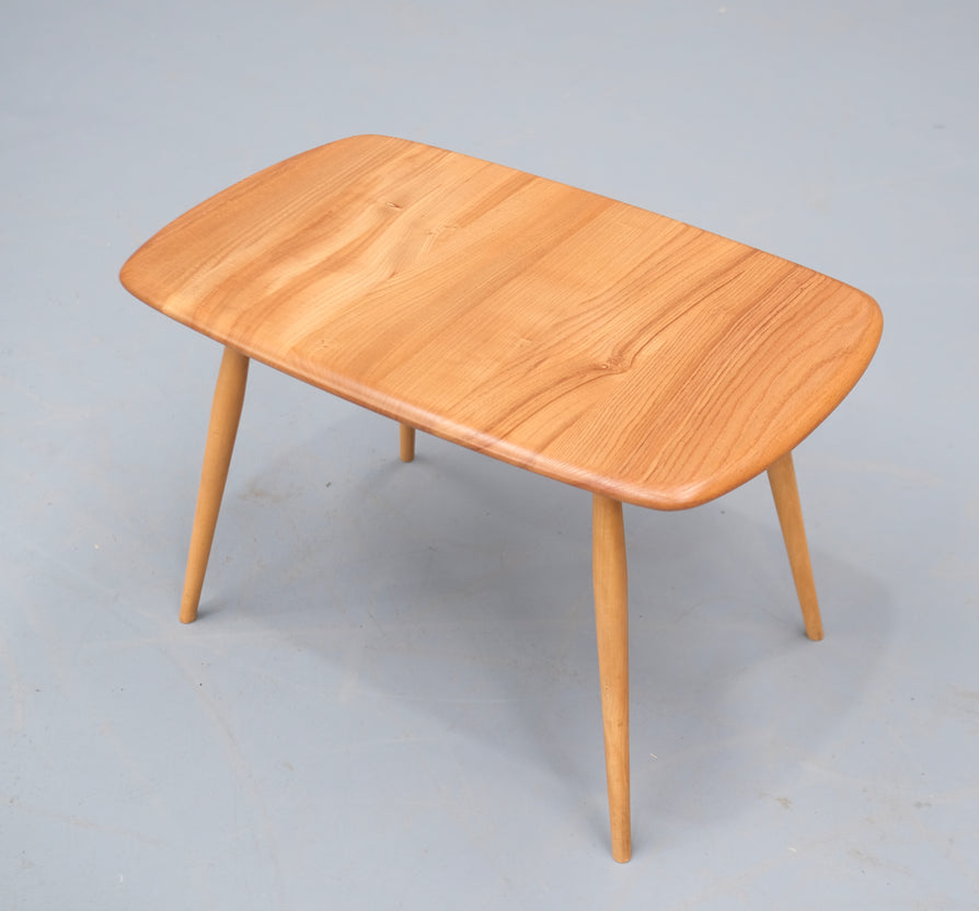 Ercol 213 Occasional Table in Elm