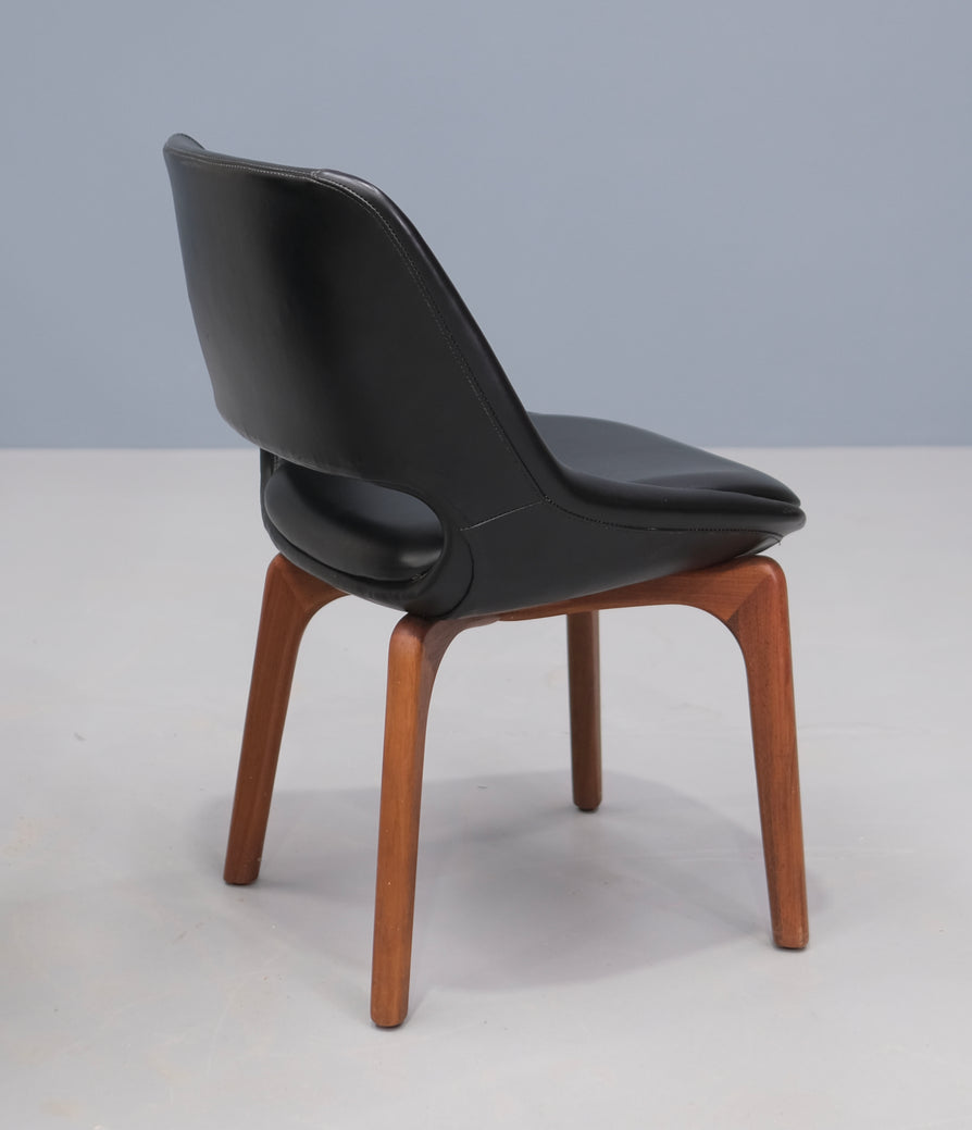 Six Danish Deluxe Dining Chairs