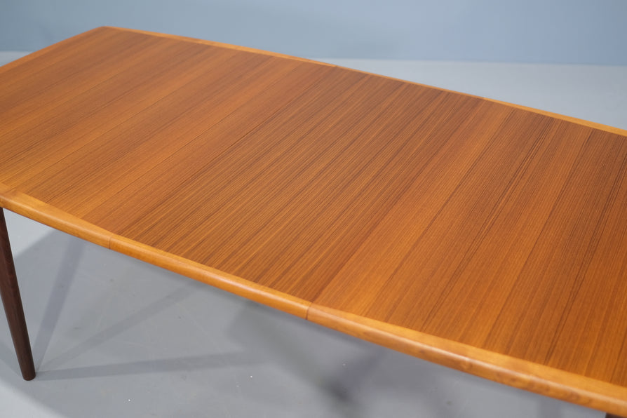 Rastad & Relling Extension Dining Table