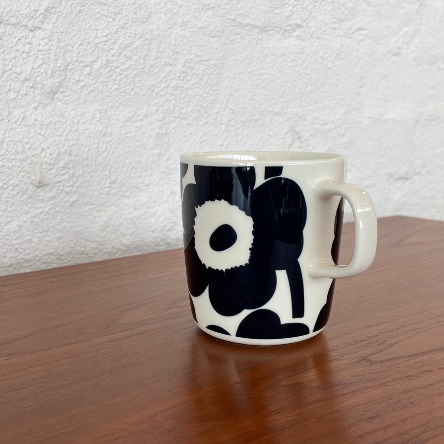 Marimekko Mug in Unikko