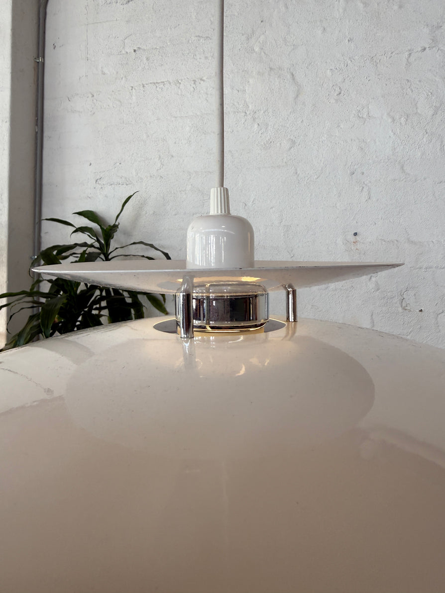 Swedish Pendant in White