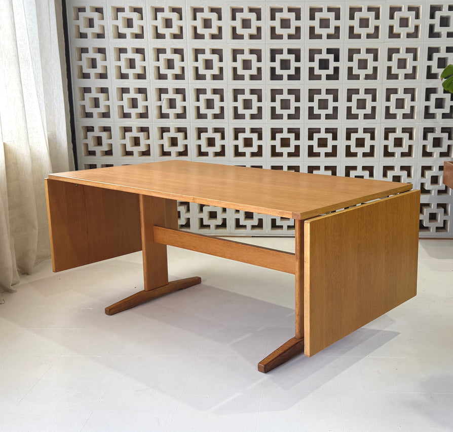 Farstrup Extension Shaker Dining Table