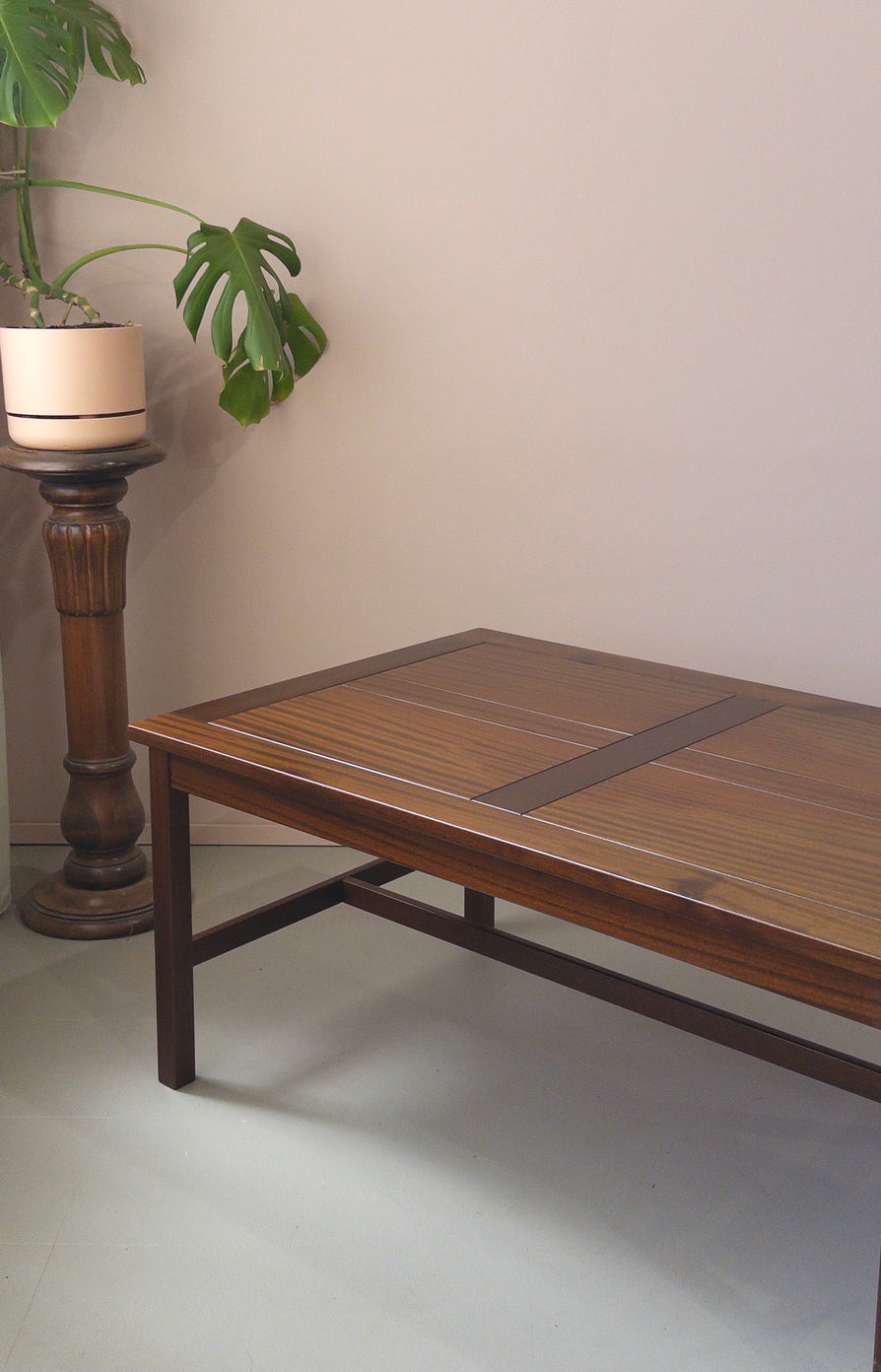 Large Silkeborg Drop-Side Extension Coffee Table