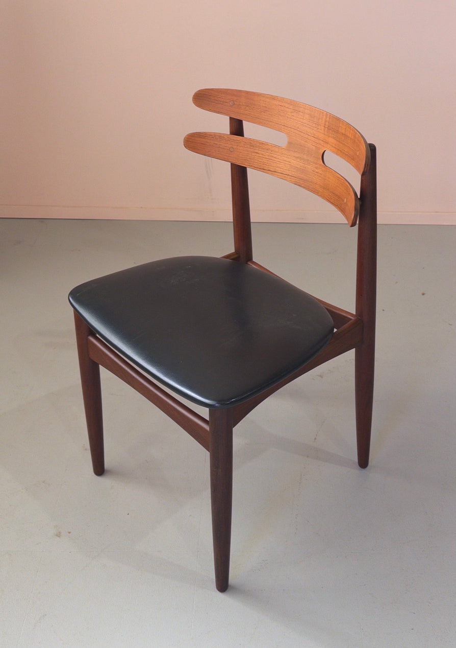 Johannes Andersen Model 178 Chair in Teak