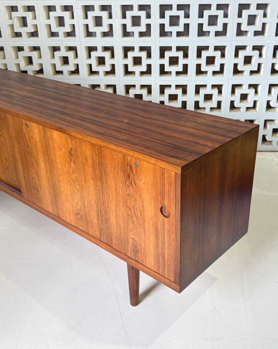Hans Wegner RY26 Sideboard