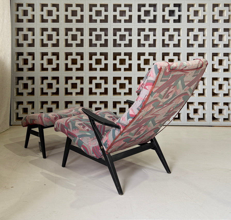 Jio Mõbler Siesta Chair & Footstool