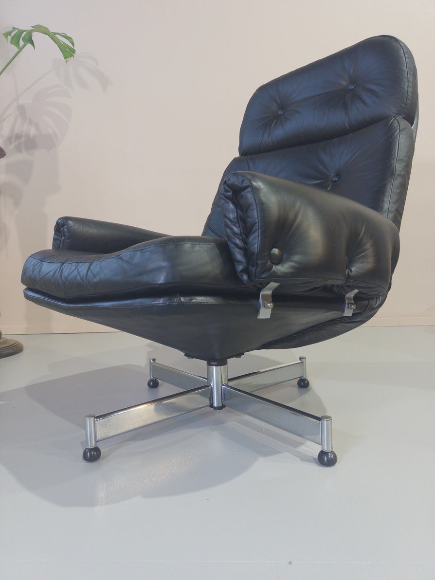 Danish Swivel Chair in Black Leather