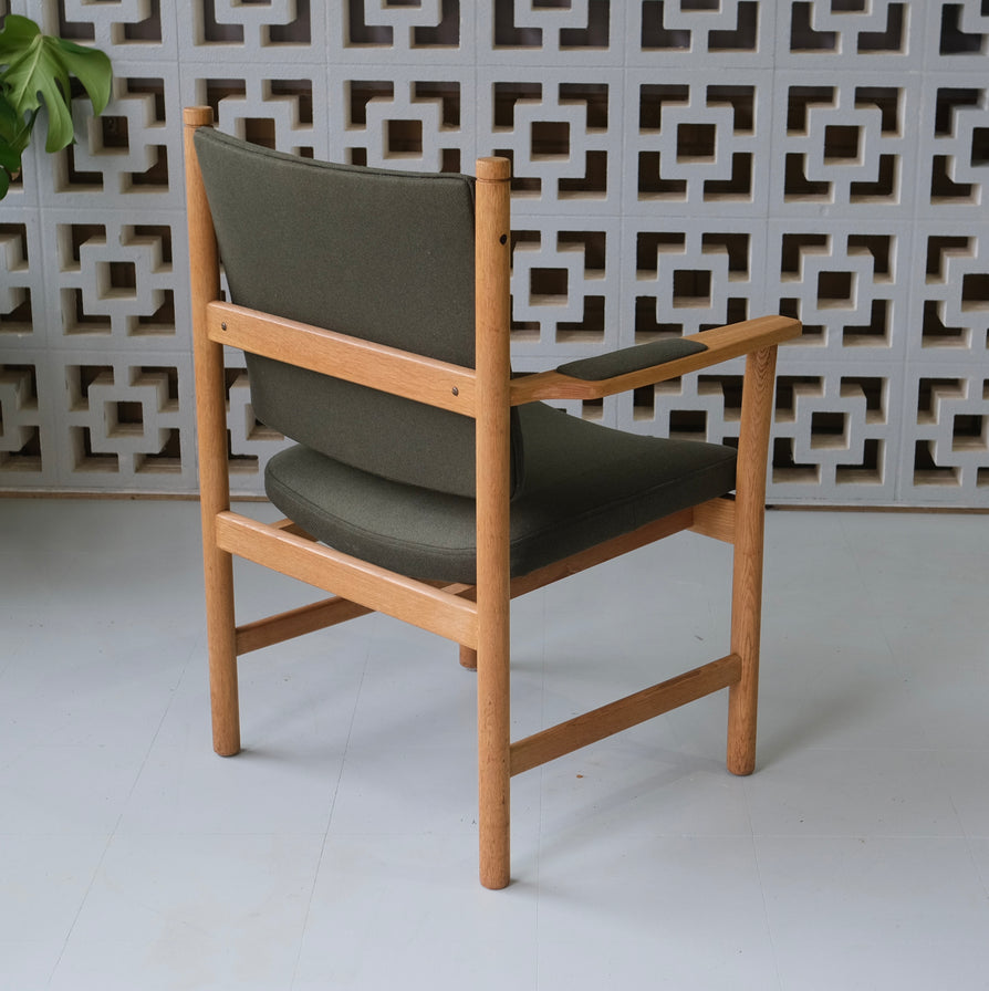 Kurt Østervig Chair in European Oak