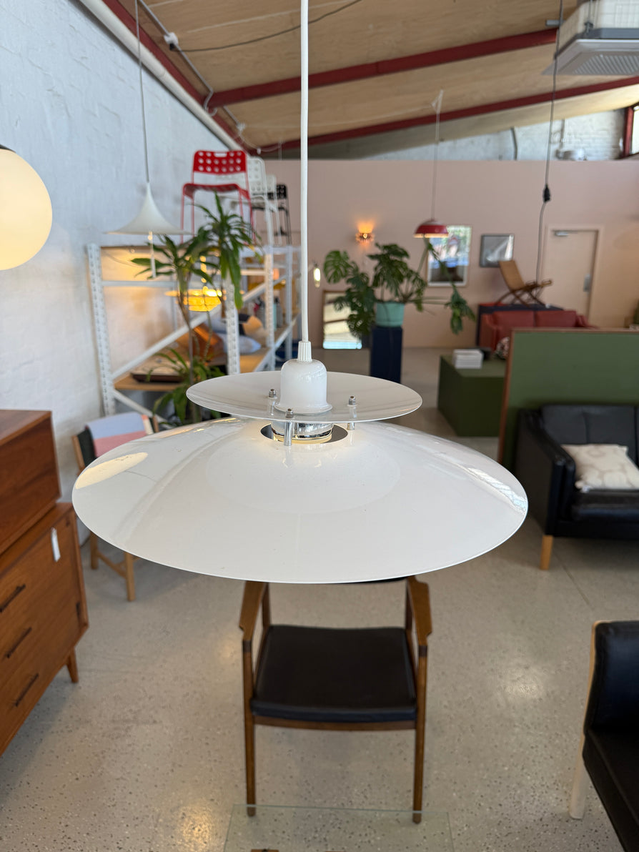 Swedish Pendant in White