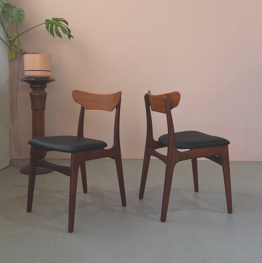 Six Schiønning & Elgaard Dining Chairs in Teak