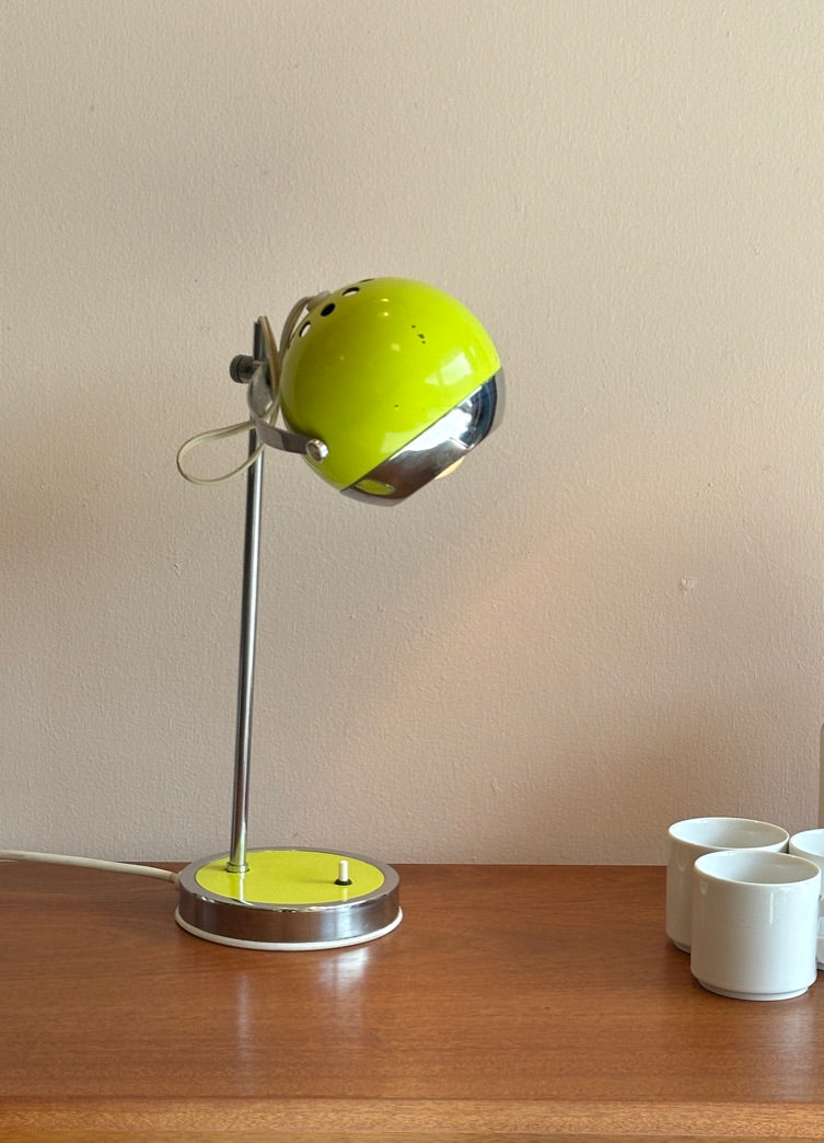 Green Eye-Ball Desk Lamp