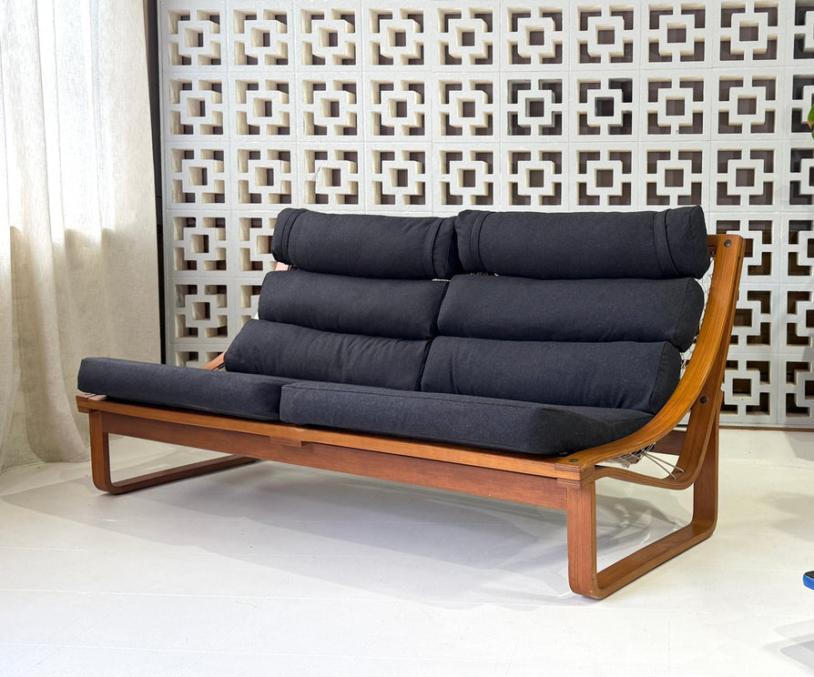 Tessa T4 Sofa in a New Wool