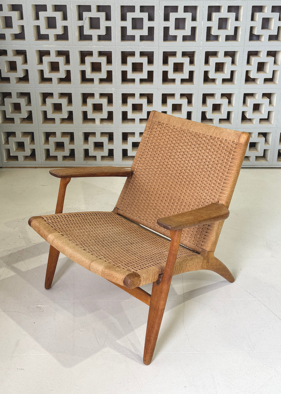 Hans J. Wegner CH25 Easy Chair