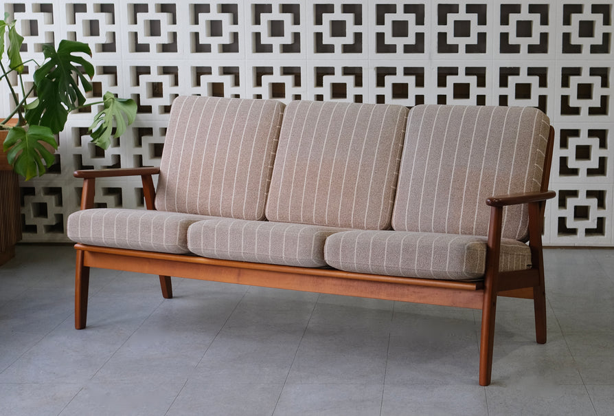 Danish Sofa in Original Wool