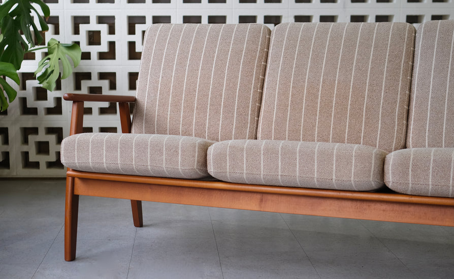 Danish Sofa in Original Wool