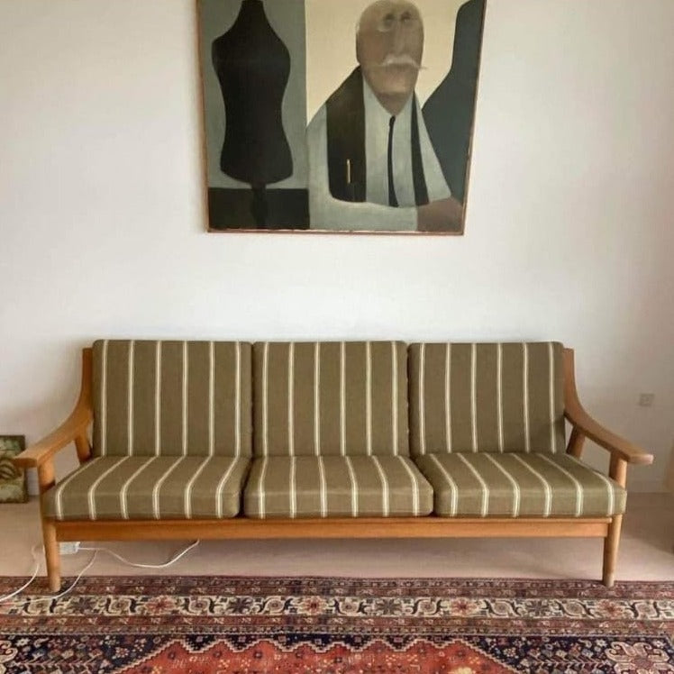 Hans Wegner GE530 Sofa