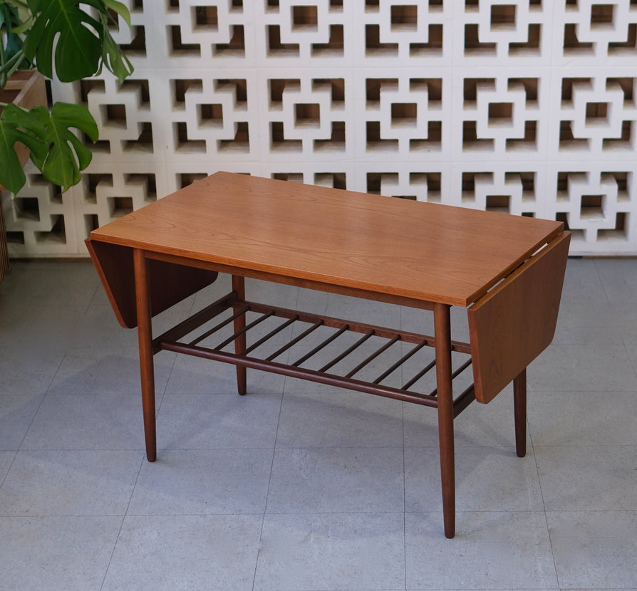 Danish Extension Coffee Table in Teak