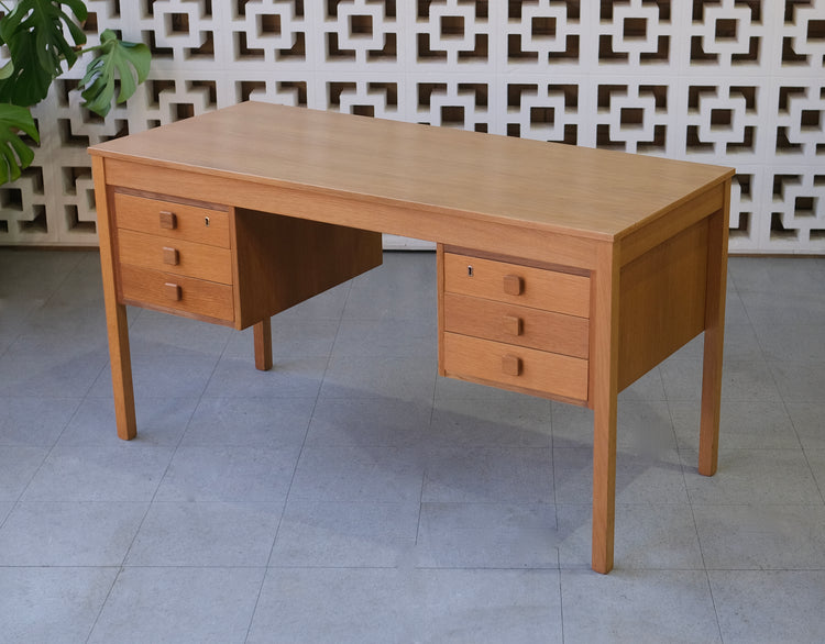 Domino Møbler Writing Desk in Oak