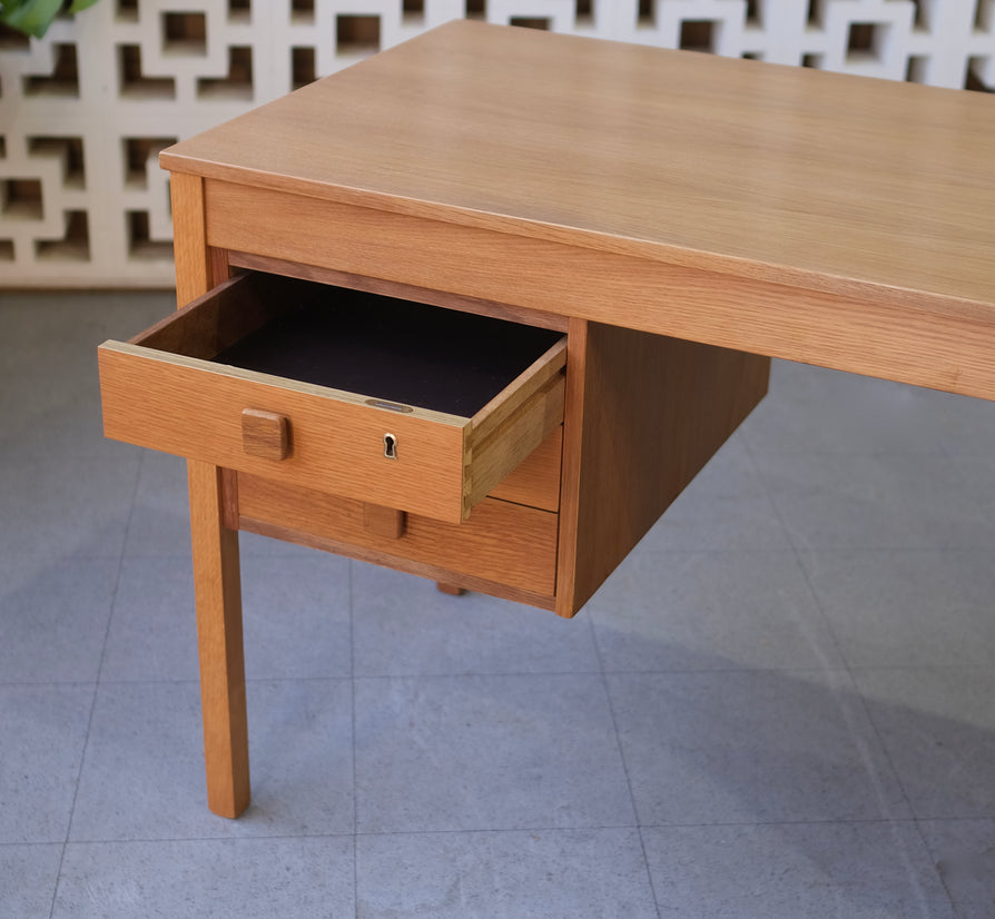 Domino Møbler Writing Desk in Oak