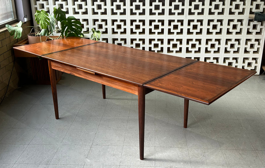 Danish Extension Dining Table in Rosewood