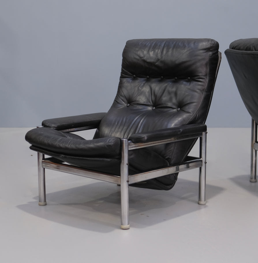 Lounge Chair in Chrome & Black Leather