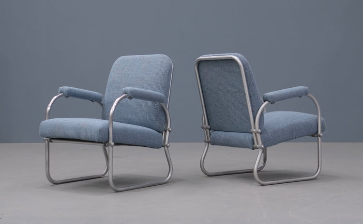 Pair of Namco Lounge Chairs in New Instyle Wool