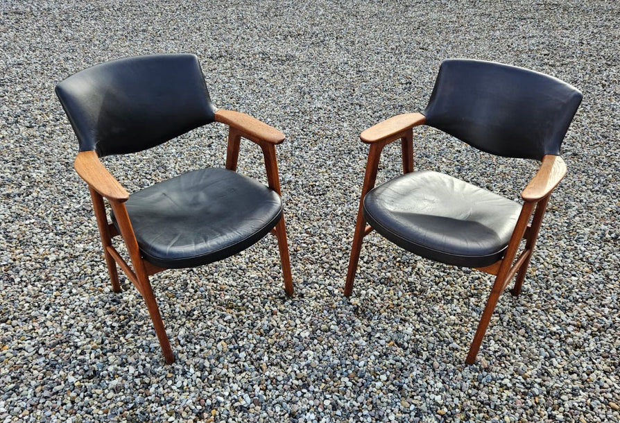 Erik Kirkegaard Armchair in Teak