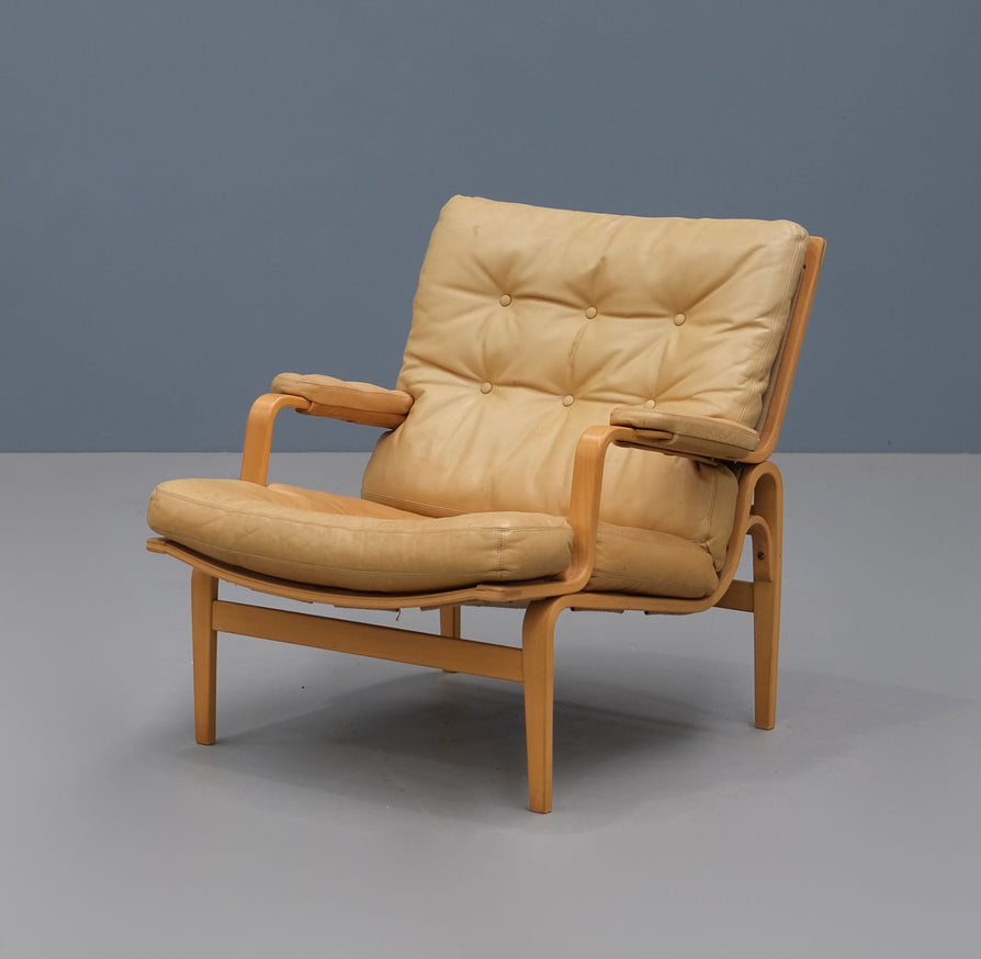 Bruno Mathsson "Ingrid" Lounge Chair