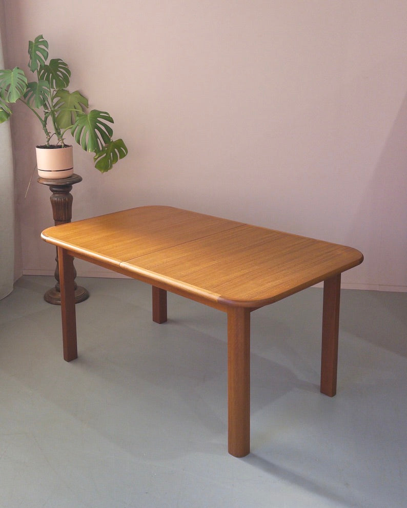 Danish Deluxe 1980s Extension Dining Table in Teak