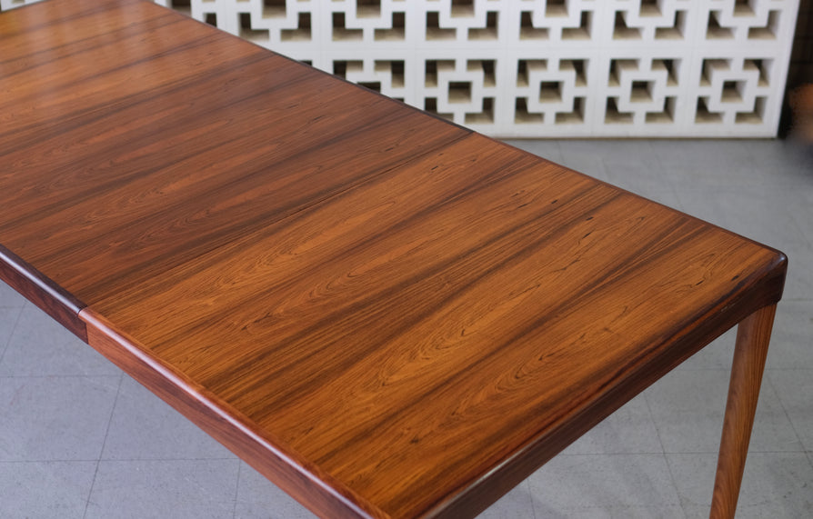 HW Klein Extension Dining Table in Rosewood