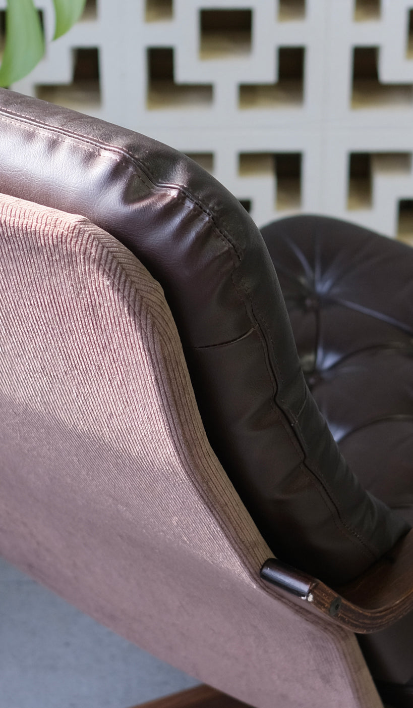 Danish Swivel Chair in Brown Leather