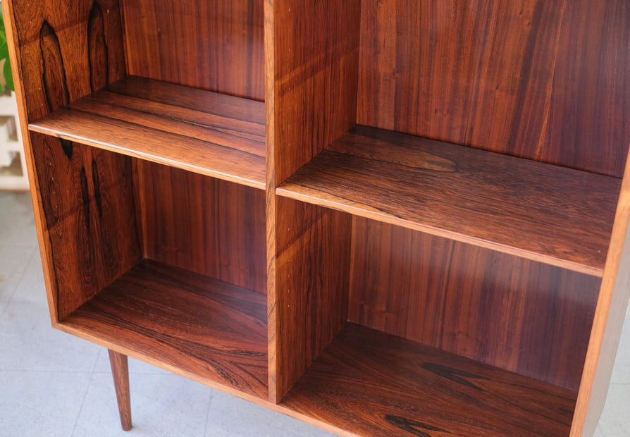 Omann Jun Bookcase in Rosewood